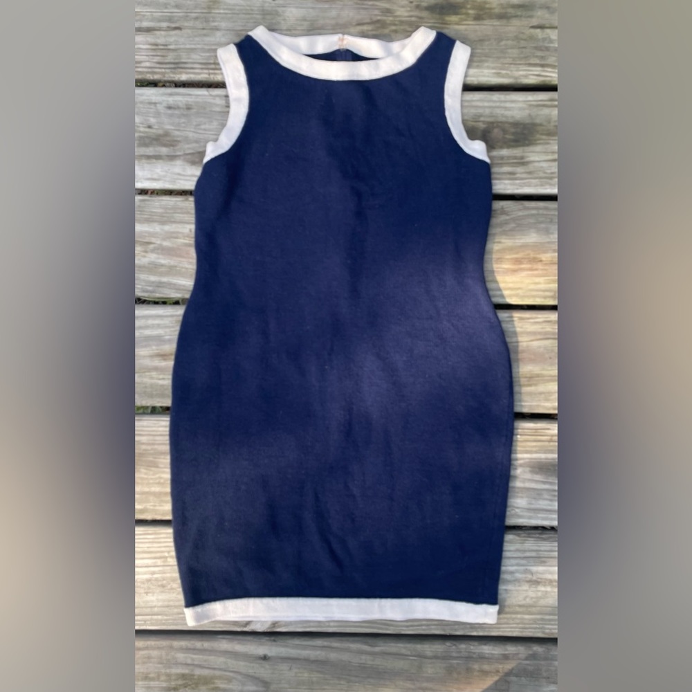 Vintage St John Collection by Marie Gray Navy White Trim Wool Shift Dress Size 6